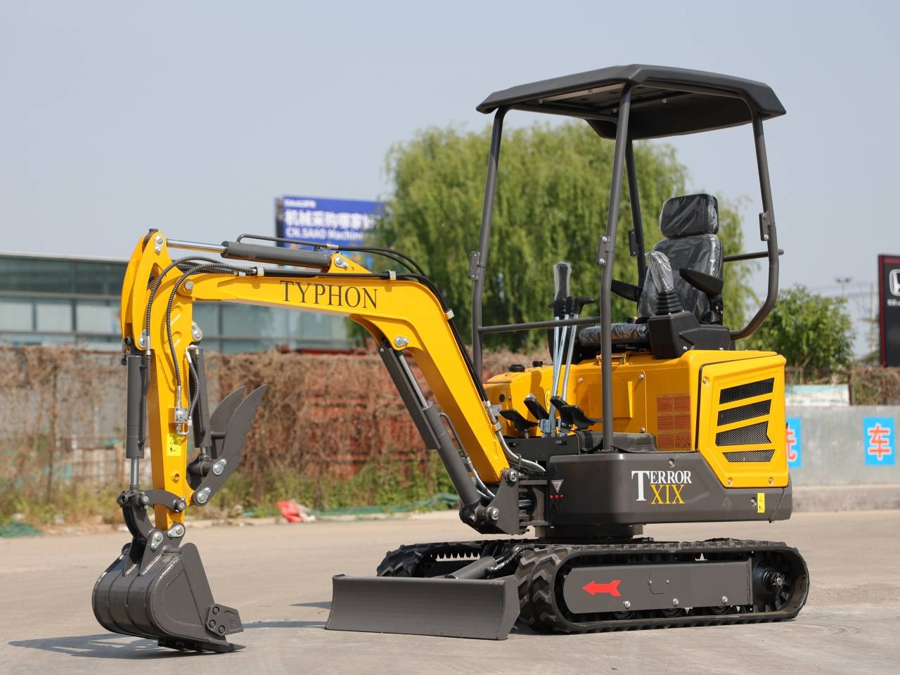 TERROR XIX STORM Mini Excavator thumbnail 4
